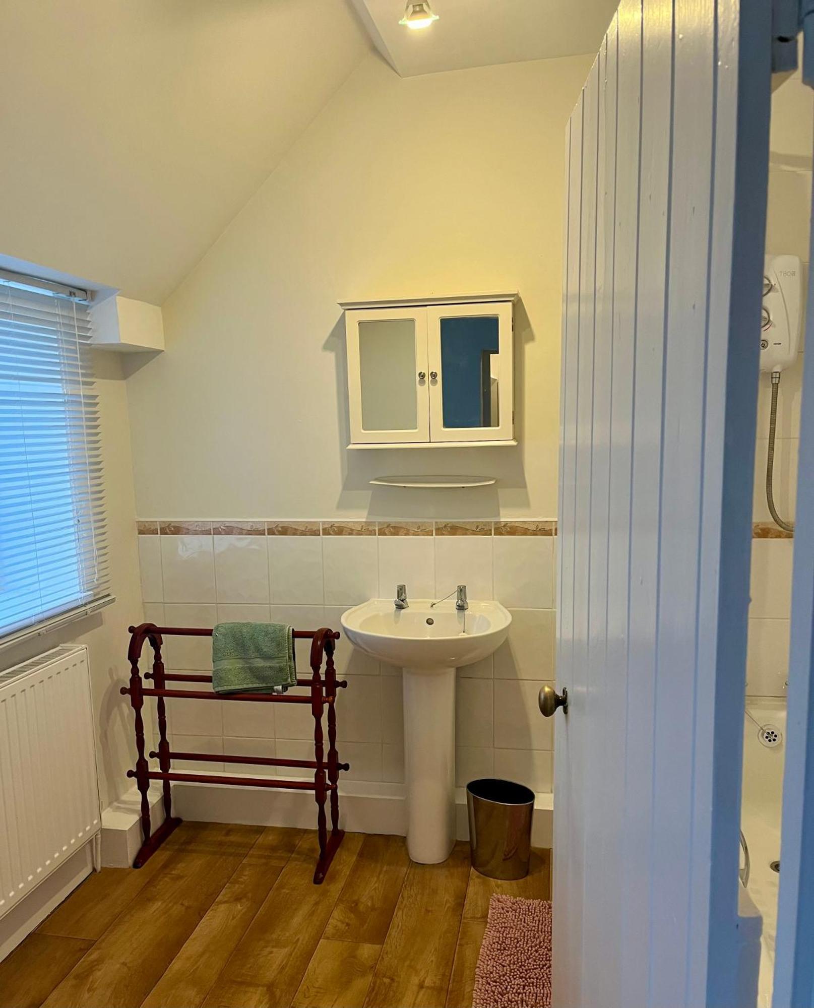 The Cottage Abergavenny ภายนอก รูปภาพ
